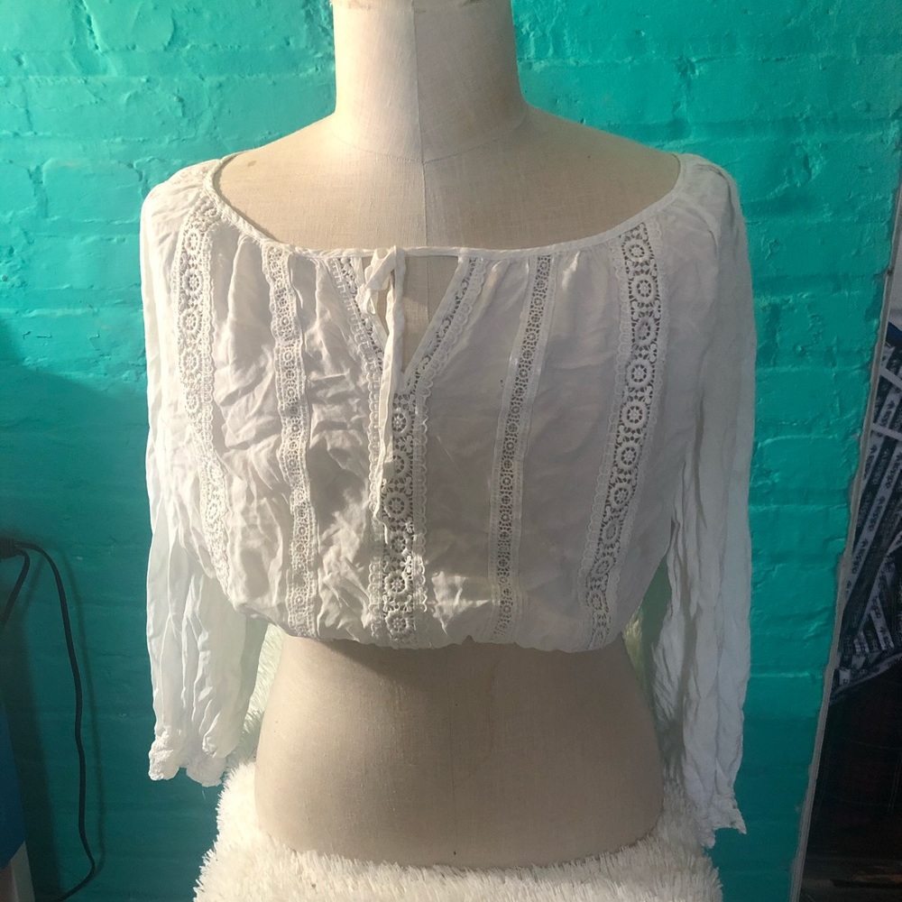 Cotton Eyelet Cropped Blouse